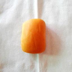 边吃瓜边做手工视频,轻松愉悦的休闲时光