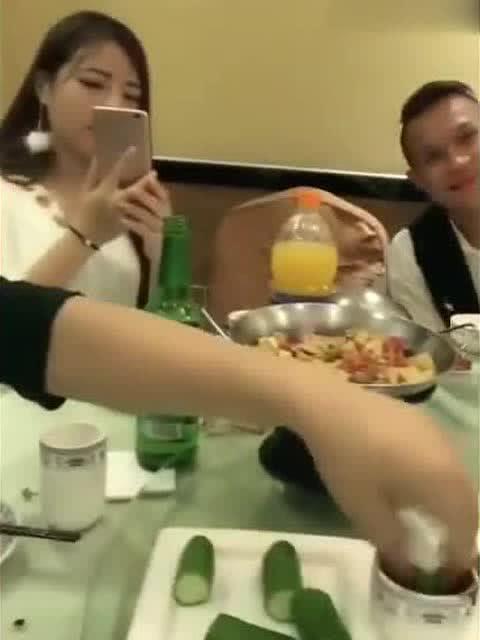 南山大姐吃瓜视频播放全集,揭秘娱乐圈幕后真相，全集播放大揭秘