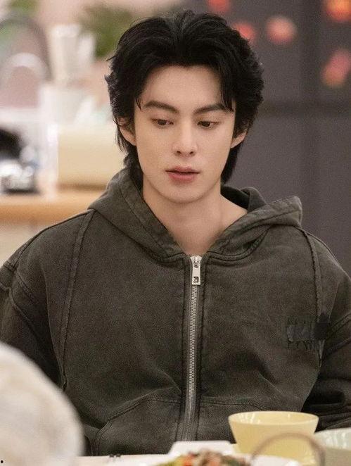 王鹤棣今日吃瓜视频,揭秘娱乐圈幕后故事