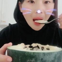 最近吃大瓜的视频,揭秘幕后真相，明星隐私曝光